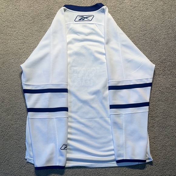 Toronto Maple Leafs Reebok Jersey - Picture 2 of 5